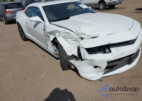 2015 Chevrolet Camaro 1Lt из США, поврежденный, VIN 2G1FD1E33F9262500